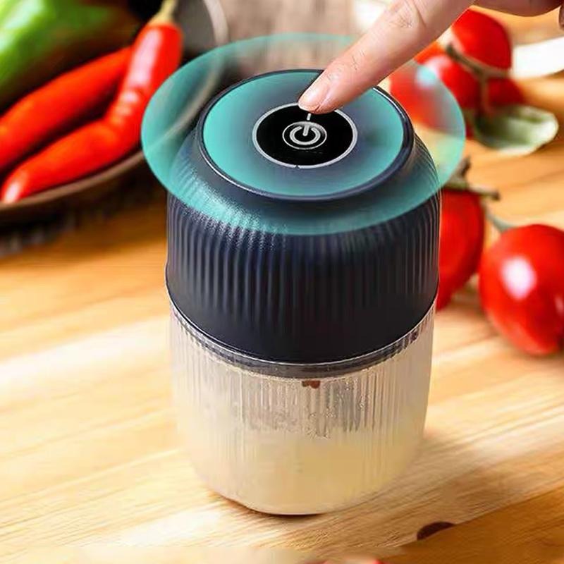 Compact Personal Kitchen Chopper